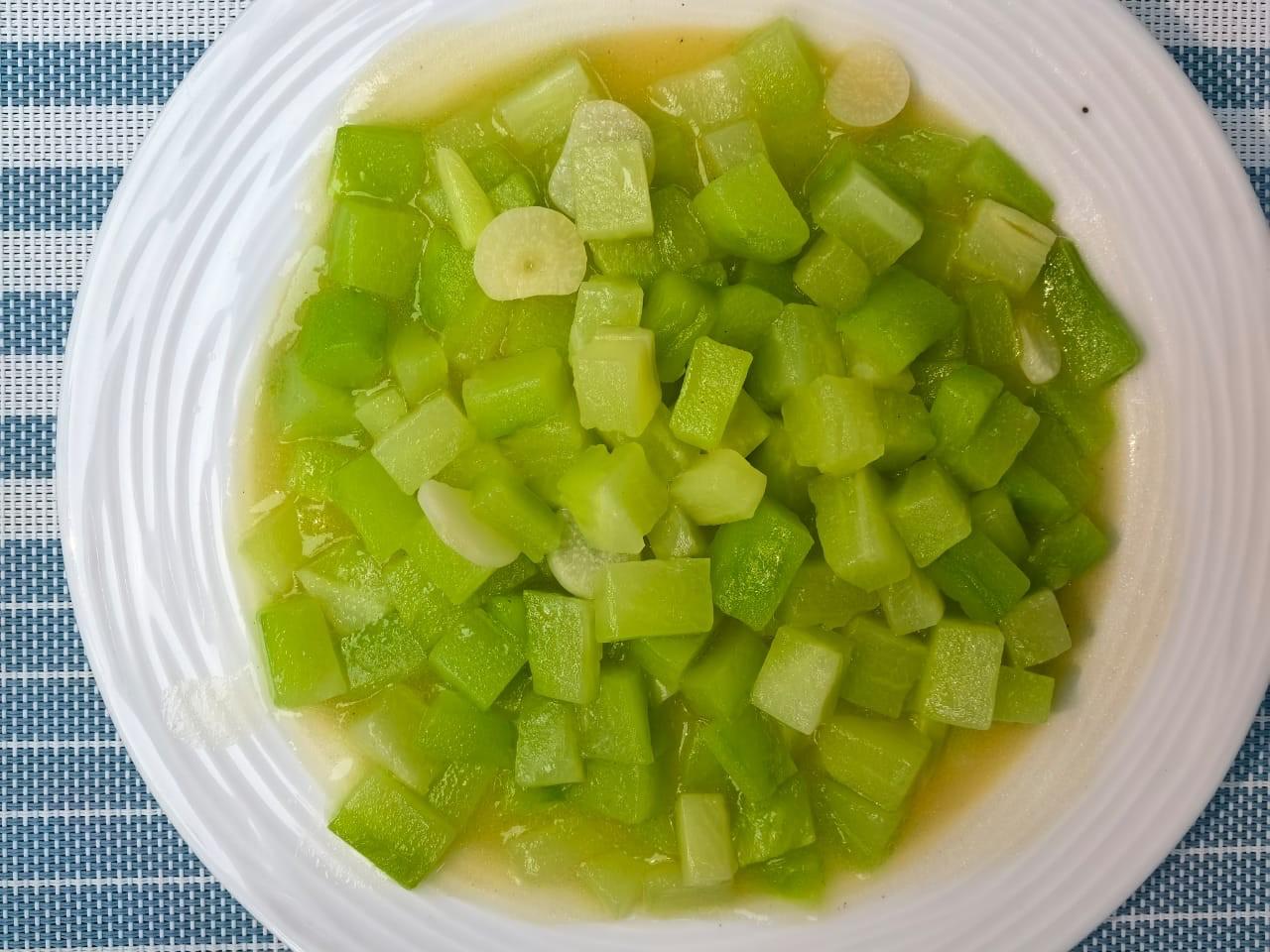 Sôsety sautés